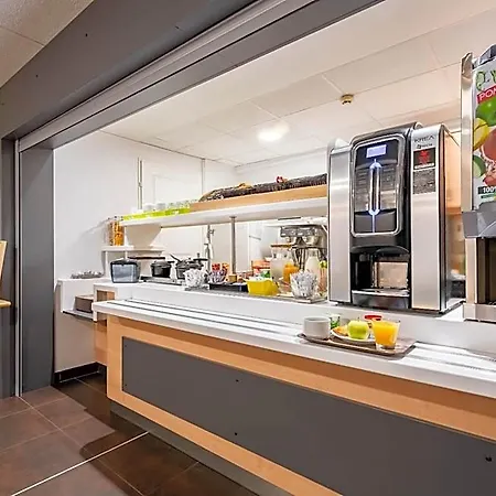 Hotel Valenciennes Sud 3 Etoiles 3*